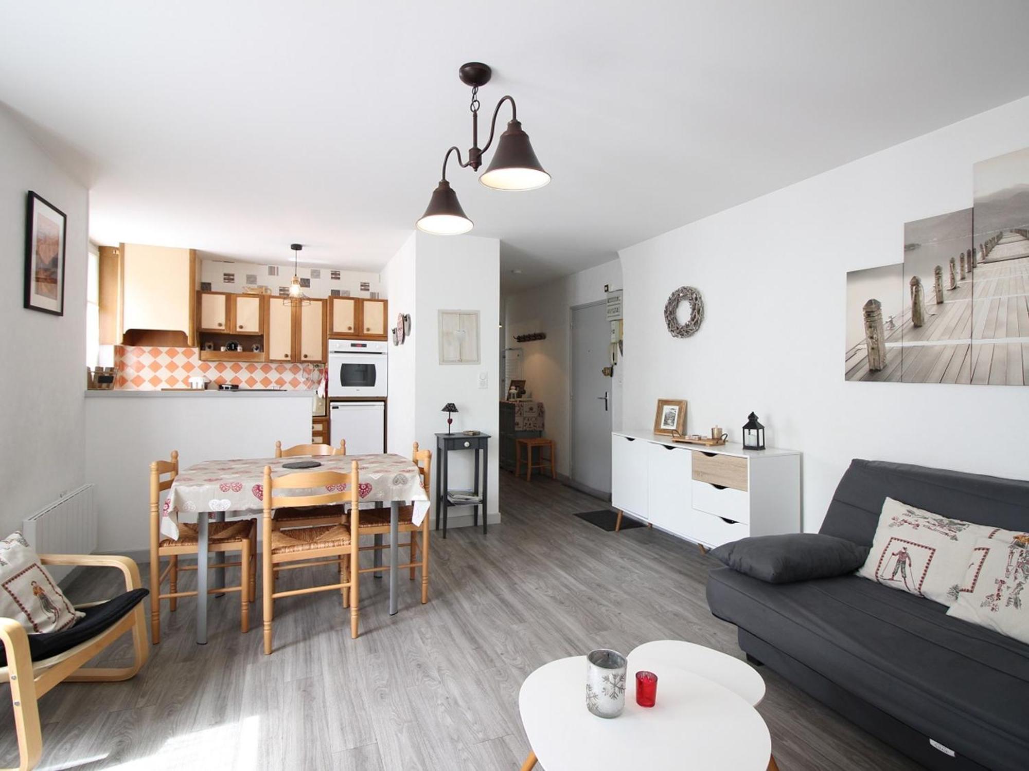 Appartement F2 6 Couchages Centre-Ville Proche Thermes - Fr-1-415-15 Ле-Мон-Дор Экстерьер фото